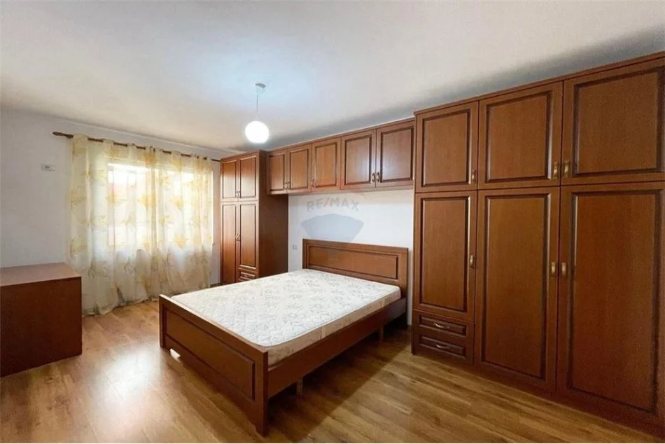 Tirane, jepet me qera apartament 2+1 Kati 5, 94 m² 500 € (Astir)