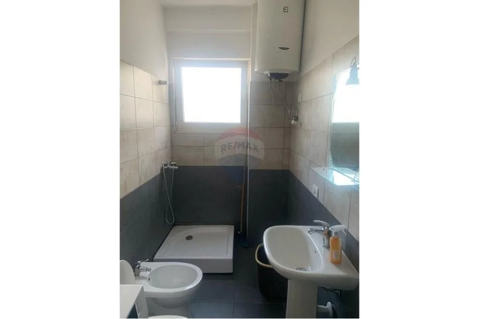 Tirane, shes apartament 2+1 , 76 m² 95.000 € (SHITET APARTAMENT 2+1 , SHKOZE)