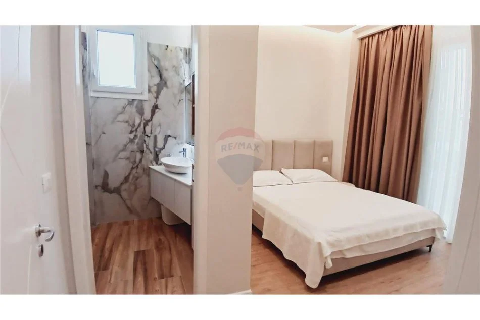 Vlore, shitet apartament 2+1+Ballkon Kati 2, 86 m² 160.000 € (Fejzo Mema)