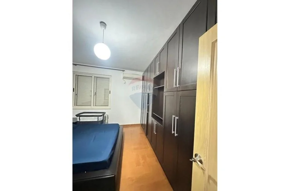 Tirane, jepet me qera apartament 1+1 Kati 4, 550 € (DON BOSKO)