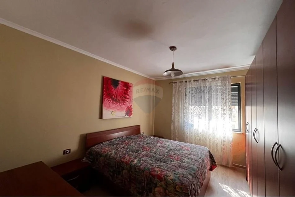 Tirane, jepet me qera apartament 2+1 Kati 4, 60 m² 650 € (stadiumi dinamo)