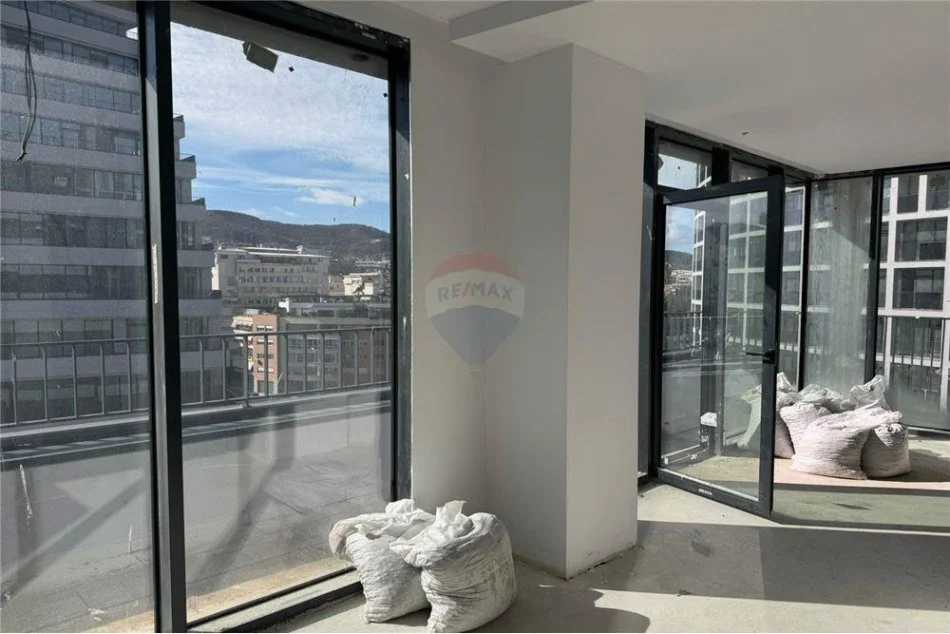 Tirane, shitet apartament 3+1 , 161 m² 410,000 € (Apartament per shitje me cmim okazion tek Lakeview)