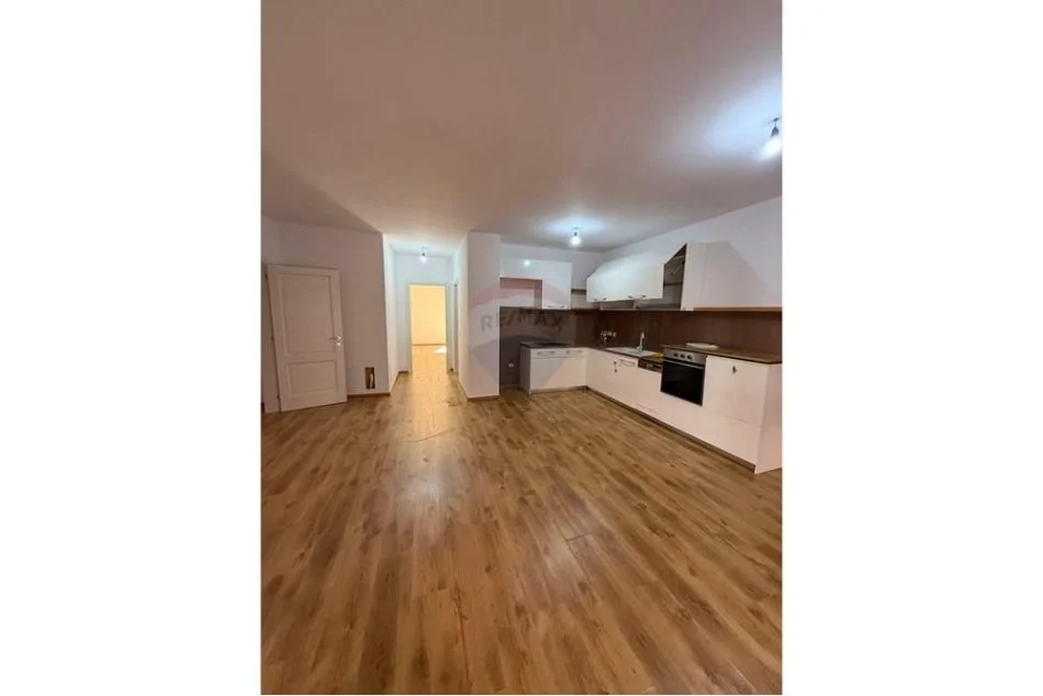 jepet me qera apartament 2+1 Kati 3, 100 m² 750 € (Kompliksi delijorgji)