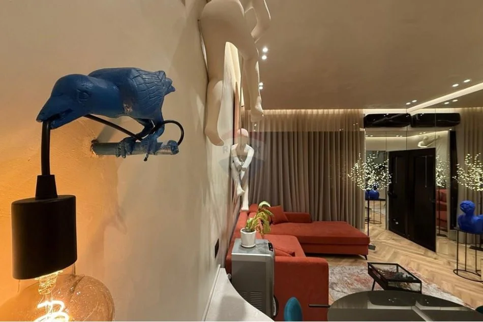 Tirane, jepet me qera apartament 1+1 Kati 6, 71 m² 1.000 € (Rruga e Kavajes)