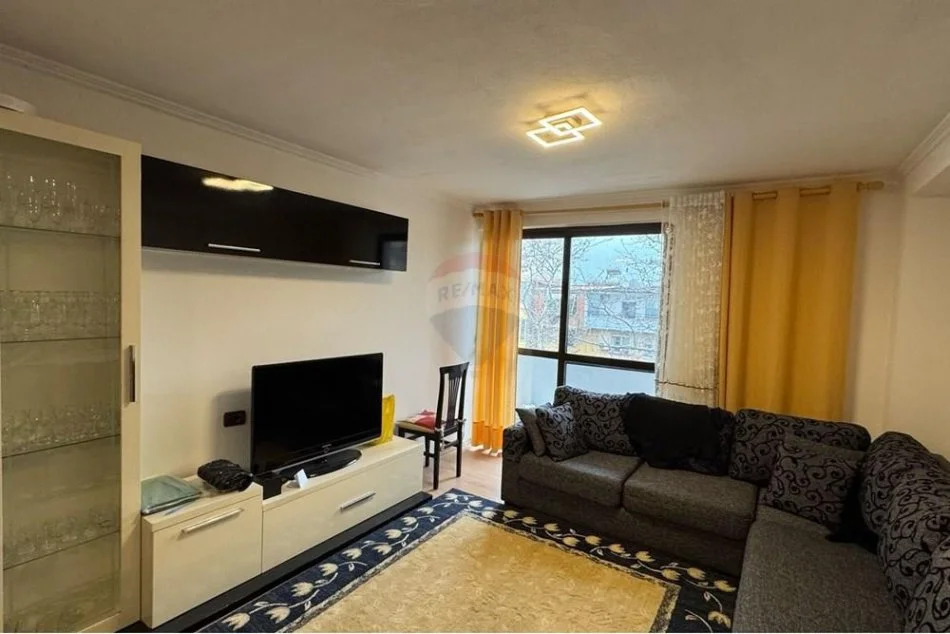 Tirane, shitet 2+1 Kati 4, 101 m² 273.000 € (Rr. Myslym Shyri)