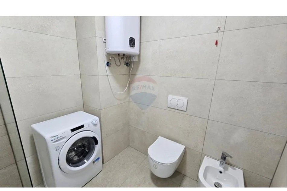Tirane, jepet me qera apartament , 65 m² 1.001 € (Lake view)