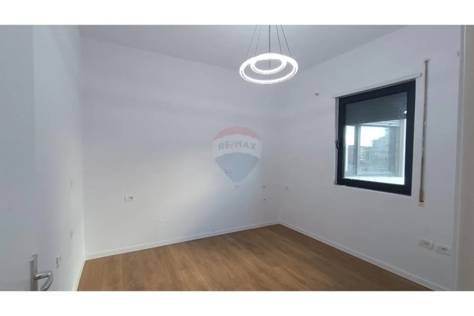 Tirane, jepet me qera apartament , 70 m² 179.000 € (Pazari i ri)