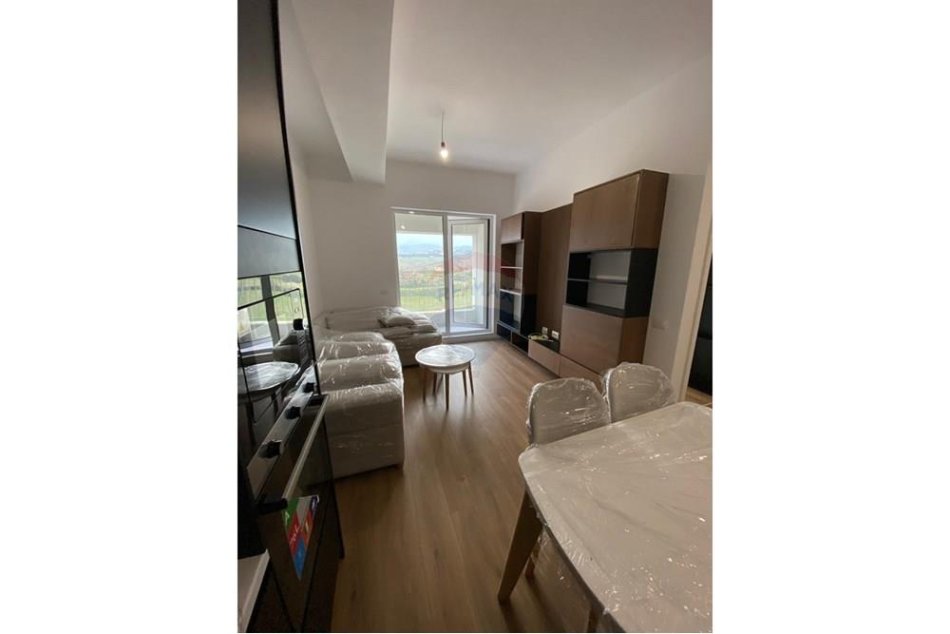 Tirane, jepet me qera 1+1 Kati 7, 59 m² 450 € (Ali dem)
