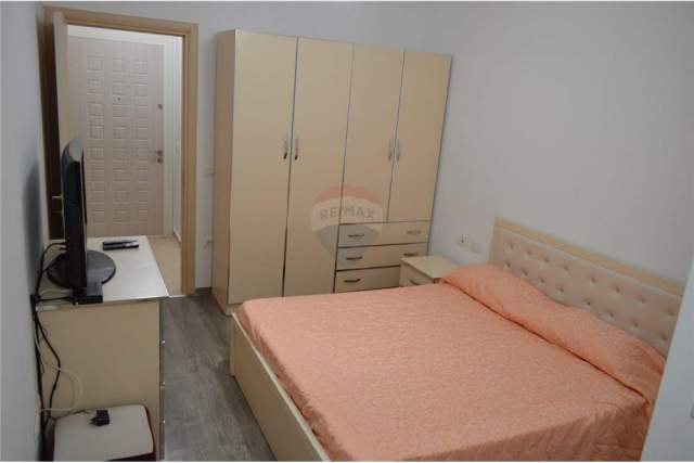 Tirane, jepet me qera apartament 2+1+BLK Kati 1, 120 m² 400 Euro (Teodor Keko Astir Tirane)