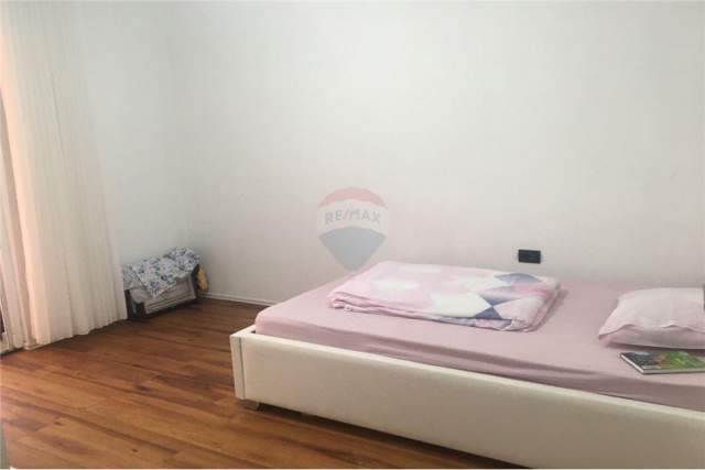 Tirane, jepet me qera apartament 3+1+BLK Kati 3, 120 m² 35.000 Leke (babrru)