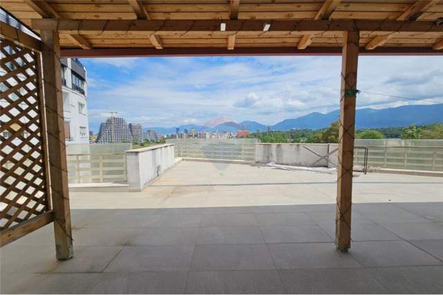 Tirane, jepet me qera apartament 2+1+BLK Kati 4, 115 m² 1.200 Euro (Kopshti Zoologjiik)