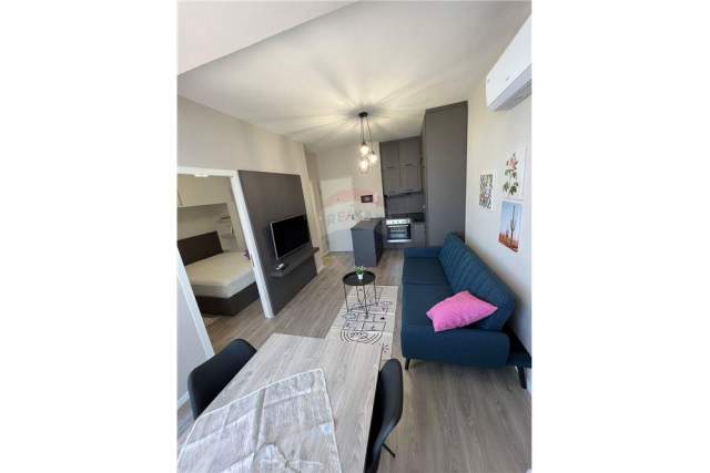 Tirane, jepet me qera apartament 1+1+BLK Kati 3, 34 m² 400 Euro