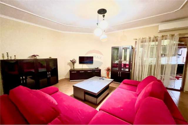 Tirane, jepet me qera apartament 3+1+A+BLK Kati 2, 105 m² 550 Euro (Ibrahim Kodra)