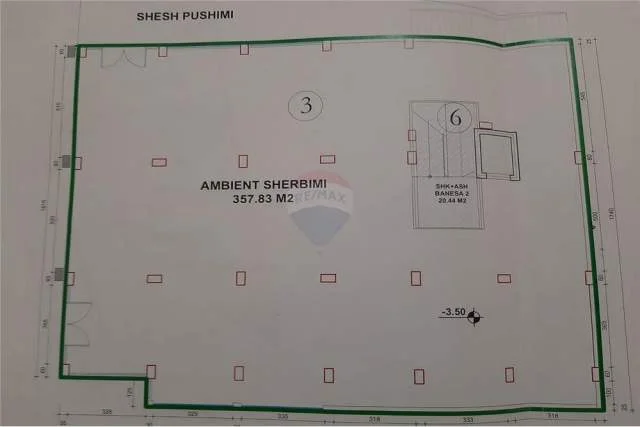 Tirane, shitet magazine Kati 0, 357 m² 470.000 Euro (Liqeni i Thatë, pranë Radisonit)