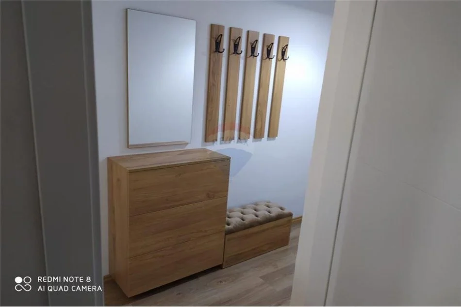 Apartament 1+1 me qira te Rruga Peti