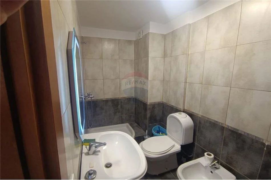 Tirane, shitet apartament 1+1+Aneks+Ballkon Kati 4, 71 m² 120.000 € (Kodra e Diellit - Rezidenca Kodra e Diellit)