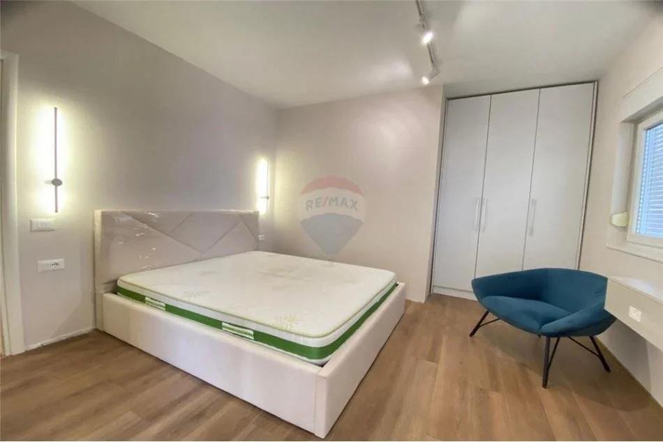 Tirane, shitet apartament 2+1 Kati 11, 87 m² 180.000 € (Rruga e Kavajes)