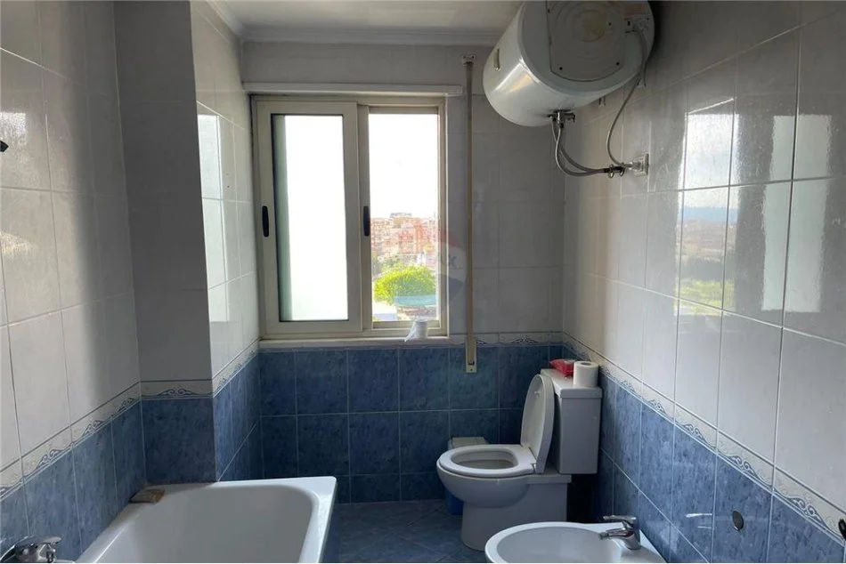 Tirane, jepet me qera apartament 2+1 Kati 8, 124 m² 600 € (Kompleksi Vizion+ - Don Bosko,)