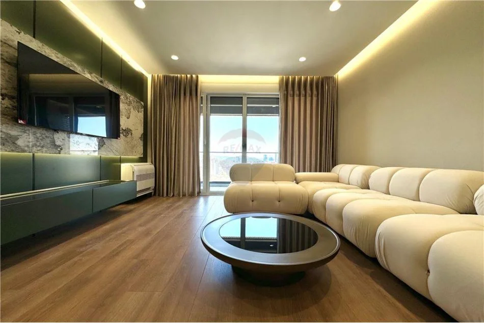 Tirane, shitet 2+1 Kati 6, 116 m² (Apartament ne shitje 2+1 ne zonen e Xhamllikut, tek ish Profarma.)