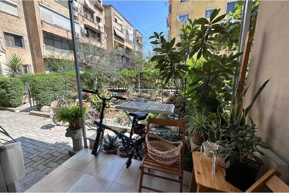 Tirane, shitet apartament 1+1+Aneks+Ballkon Kati 0, 46 m² 86.000 € (Don Bosko - Jordan Misja)