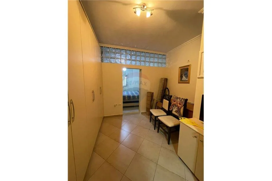 Tirane, shitet apartament 2+1 Kati 3, 72 m² 92.000 € (Ali demi)