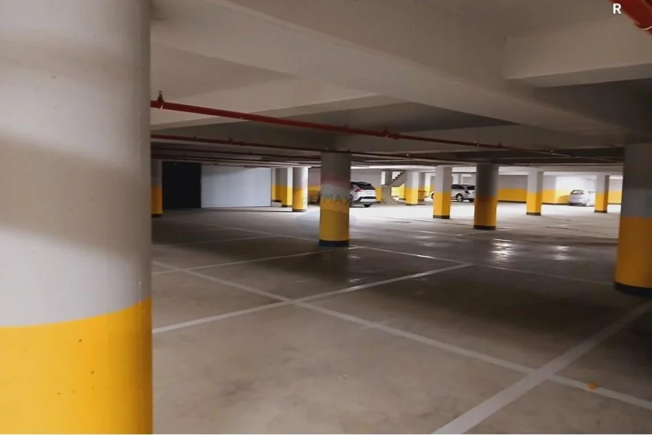 Tirane, jepet me qera apartament 2+1 Kati 4, 90 m² 650 € (Karl Gega - Treni - Bulevardi i Ri)