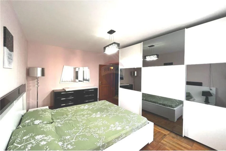 Tirane, jepet me qera apartament 2+1 Kati 4, 65 m² 500 € (Rruga Ferit Xhajko - Ish-Restorant Durresi)