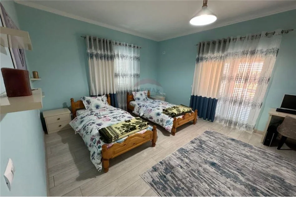 Tirane, jepet me qera apartament 2+1 Kati 2, 110 m² 600 € (Qytet studenti, vilat gjermane)