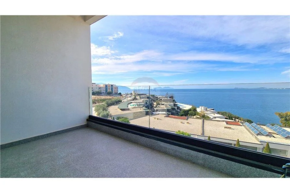 Vlore, shitet apartament 2+1+Ballkon Kati 3, 102 m² (Aleksander Moisiu)