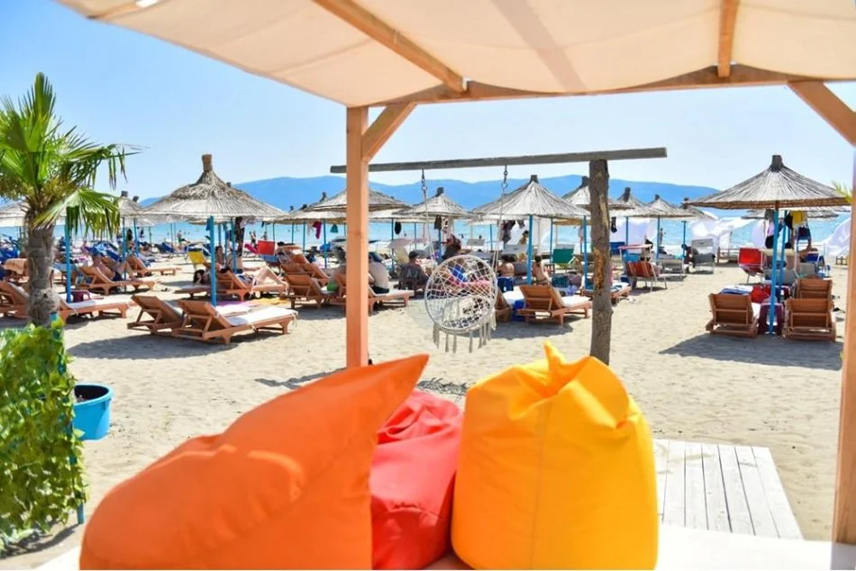 Vlore, shitet bar-resorant Kati 0, 5.000 m² 45.000 € (Zvernec)