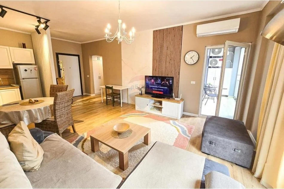 Tirane, shitet apartament 1+1 Kati 2, 74 m² 140.000 € 