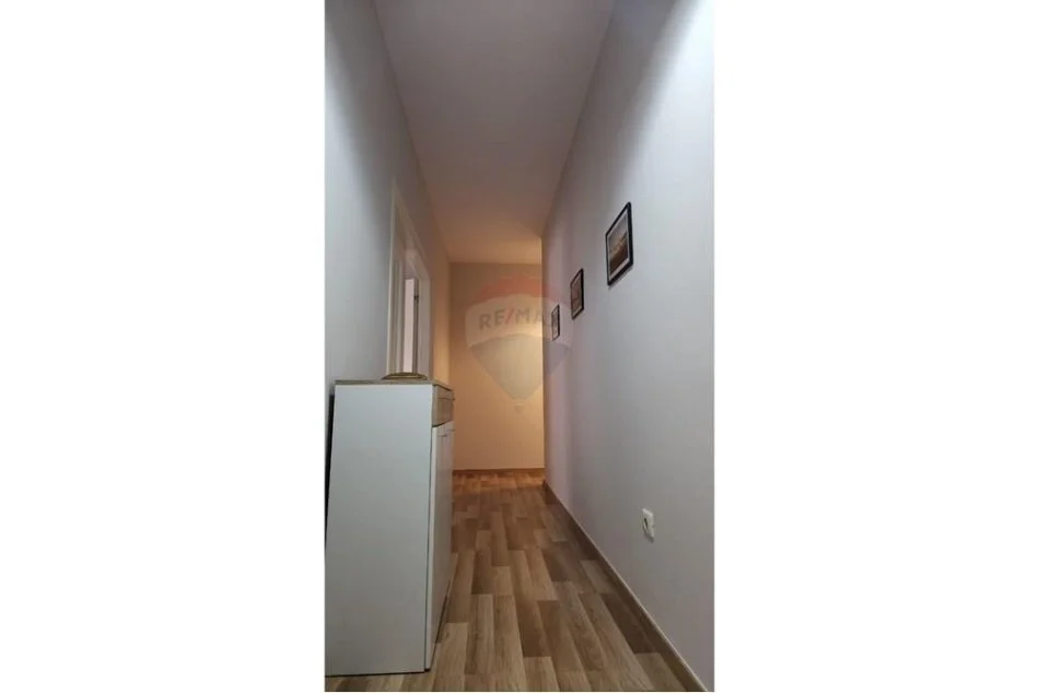 Tirane, jepet me qera apartament Kati 6, 129 m² 800 € 