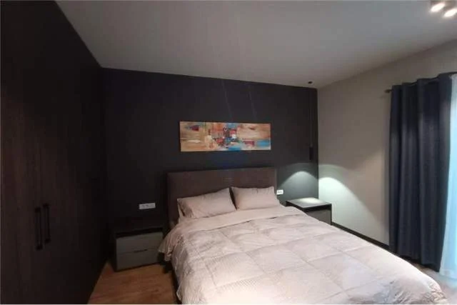 Tirane, jepet me qera apartament 2+1+BLK Kati 1, 126 m² 1.100 Euro (Liqeni i Thate)