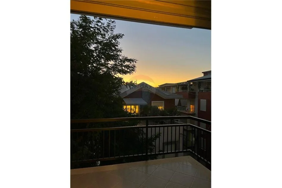 APARTAMENT 2+1 PER SHITJE TE LIQENI I THATE!