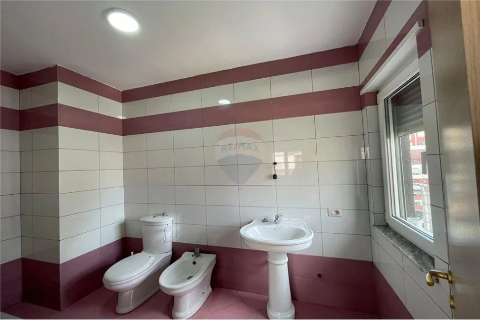 Tirane, shitet apartament 3+1 Kati 6, 143 m² 235,000 € (Don Bosko - Gener II - Don Bosko - Gener 2, Albania)