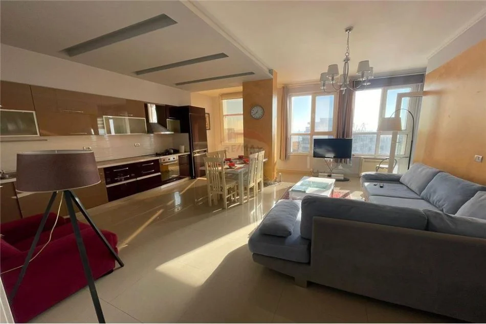 Durres, shitet apartament 2+1+Ballkon Kati 8, 125 m² 245.000 € (Durres)