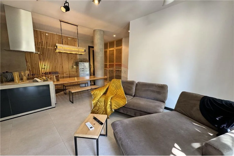 Durres, shitet apartament 2+1 Kati 1, 73 m² 250.000 € (Qerret)