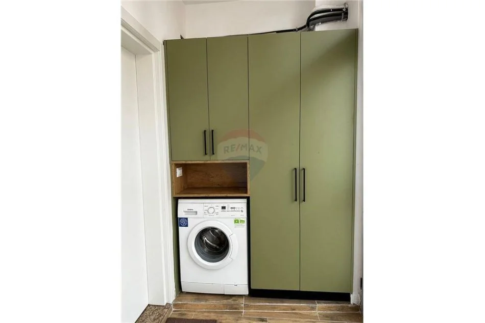 Tirane, jepet me qera 2+1 Kati 0, 60 m² 400 € (APARTAMENT ME QIRA 2+1 NE Selite te Vjeter)