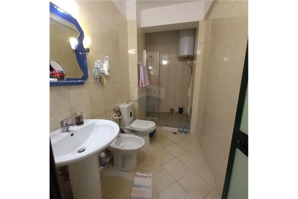 Tirane, jepet me qera apartament 2+1 Kati 6, 127 m² 600 € (Don Bosko)