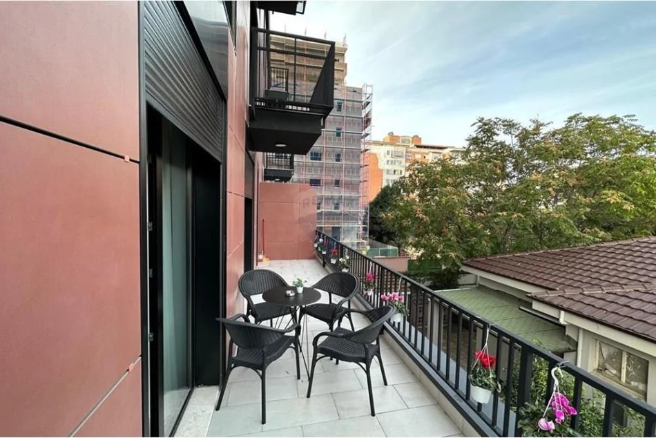 Tirane, shitet apartament 1+1 Kati 1, 88 m² 196.000 € (Rruga e Dibrës - Shkolla e Kuqe)