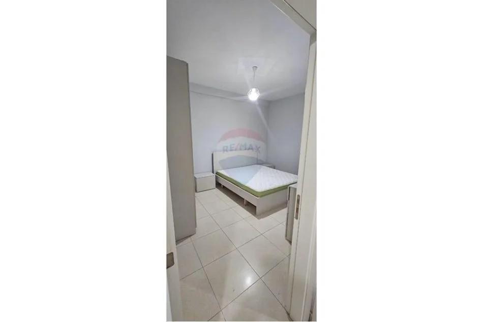 Tirane, jepet me qera apartament 1+1 , 65 m² 450 € (Astir, Shqipëri)