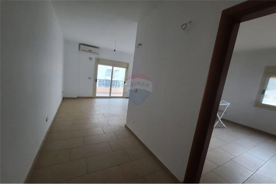 Vlore, shitet apartament 1+1 , 67 m² 100.000 € (Stefan Pano)