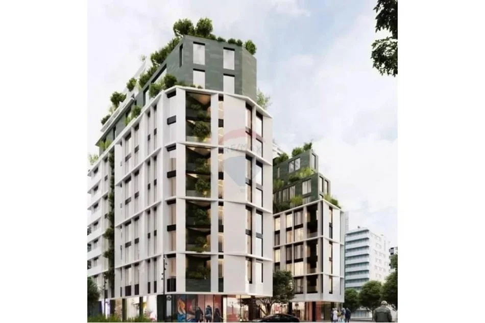 Tirane, shitet 2+1 , 130 m² 338.000 € (SHITET APARTAMENT TEK KOMUNA E PARISIT!)