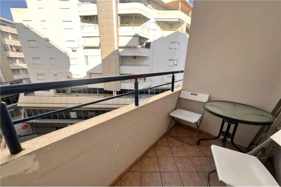 Vlore, shitet apartament 1+1+Ballkon , 78 m² 108.000 € (Blv.Ismail Qemali)