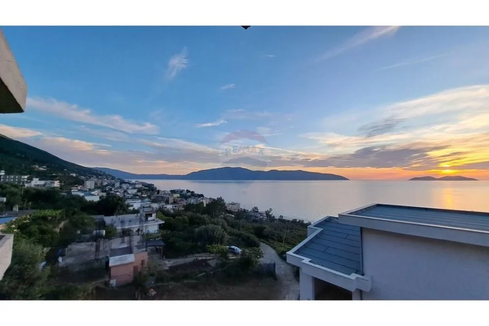 Vlore, shitet apartament 1+1+Ballkon Kati 4, 49 m² (Lungomare)