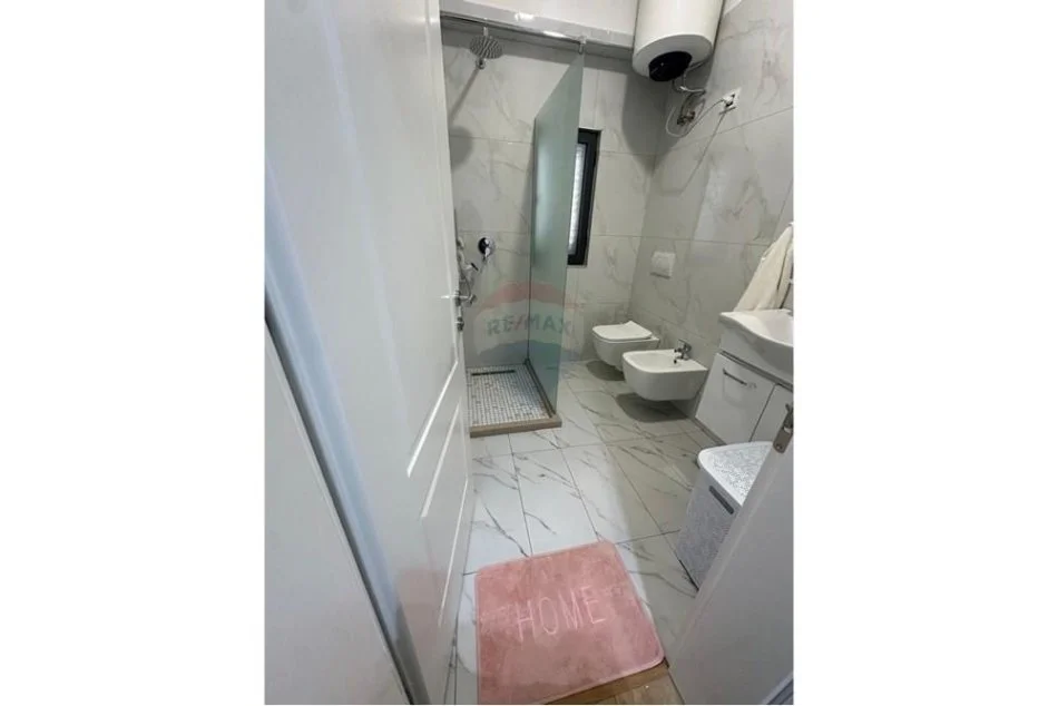 Tirane, jepet me qera Vile 2+1 Kati 2, 80 m² 1.000 € (qemal stafa)