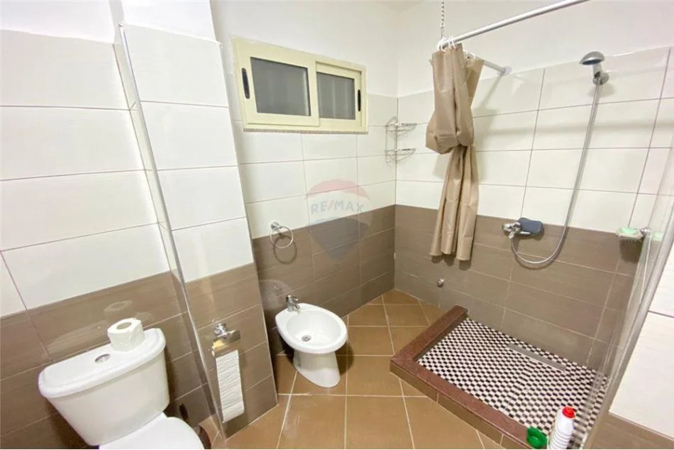 Shqiperi, jepet me qera Vile 2+1 Kati 1, 78 m² 600 € (myslym shyri)