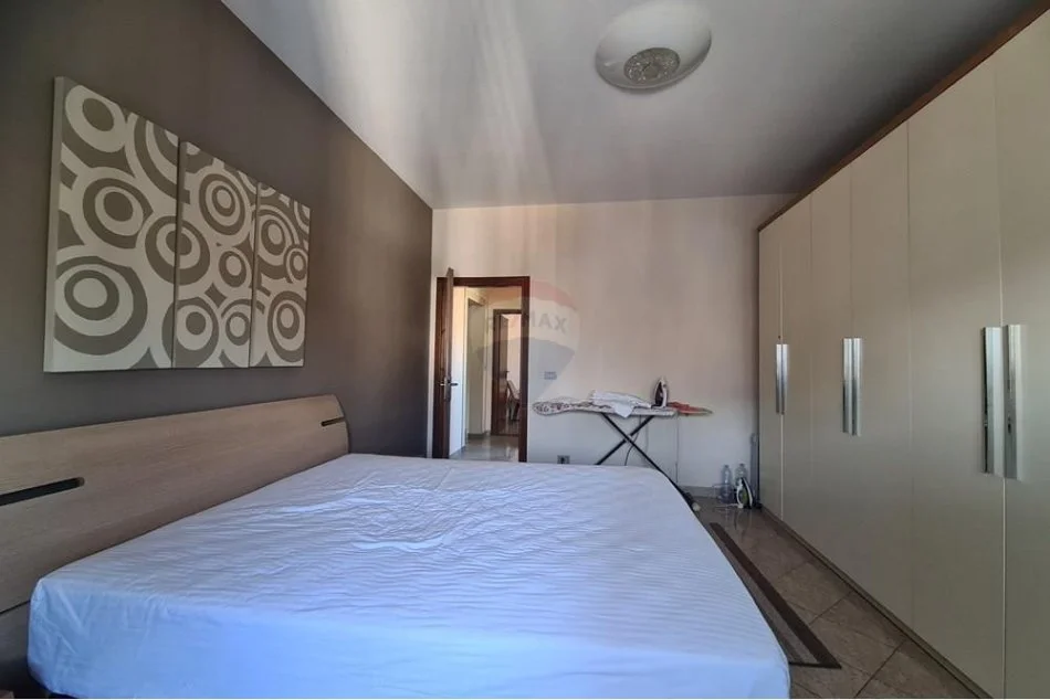 Tirane, jepet me qera apartament 2+1 Kati 9, 111 m² 1.500 € (Papa Gjonpali 2)