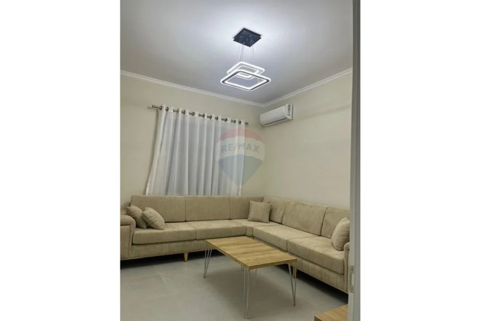 Tirane, jepet me qera shtepi 3+1 Kati 0, 150 m² 800 € (Sauk i ri)