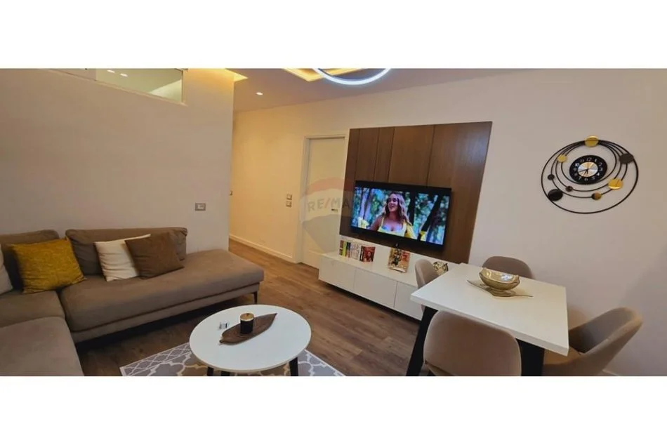 Tirane, shitet apartament 2+1 Kati 4, 72 m² 120.000 € (yzberisht)